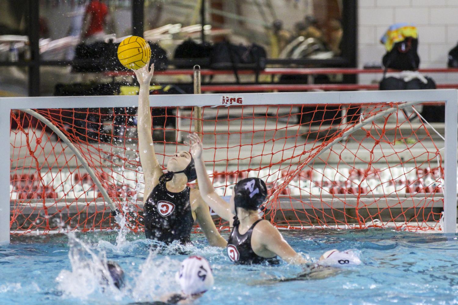 <a href='http://wza.anyhourair.com'>博彩网址大全</a> student athletes compete in a water polo tournament on campus.
